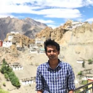 Meet your Posher, Yash